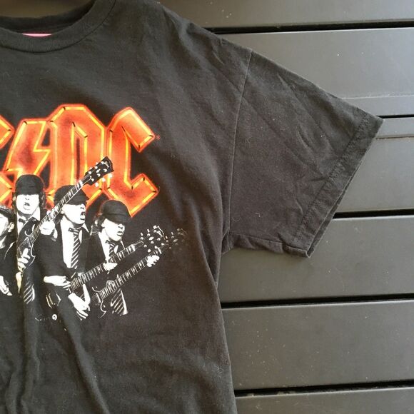 WOMENS AC/DC Graphic Grey TShirt Sz M  Fair/Good Used Condition - Picture 3 of 7